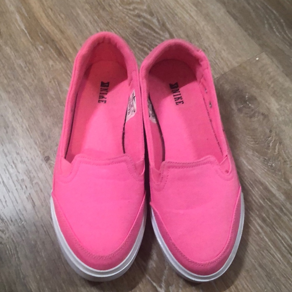 Beautiful comfy shoes